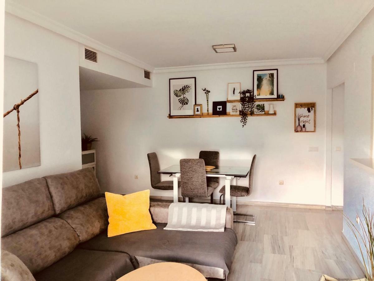 Luxury Apartment Bajondillo Beachfront Torremolinos Esterno foto